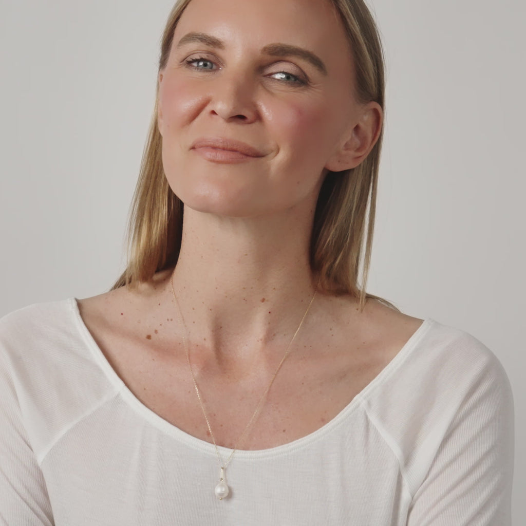 Colette Pearl Necklace