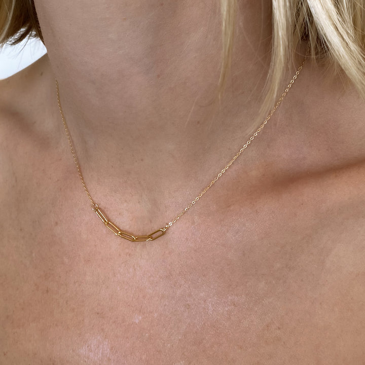 Cora Necklace in Gold