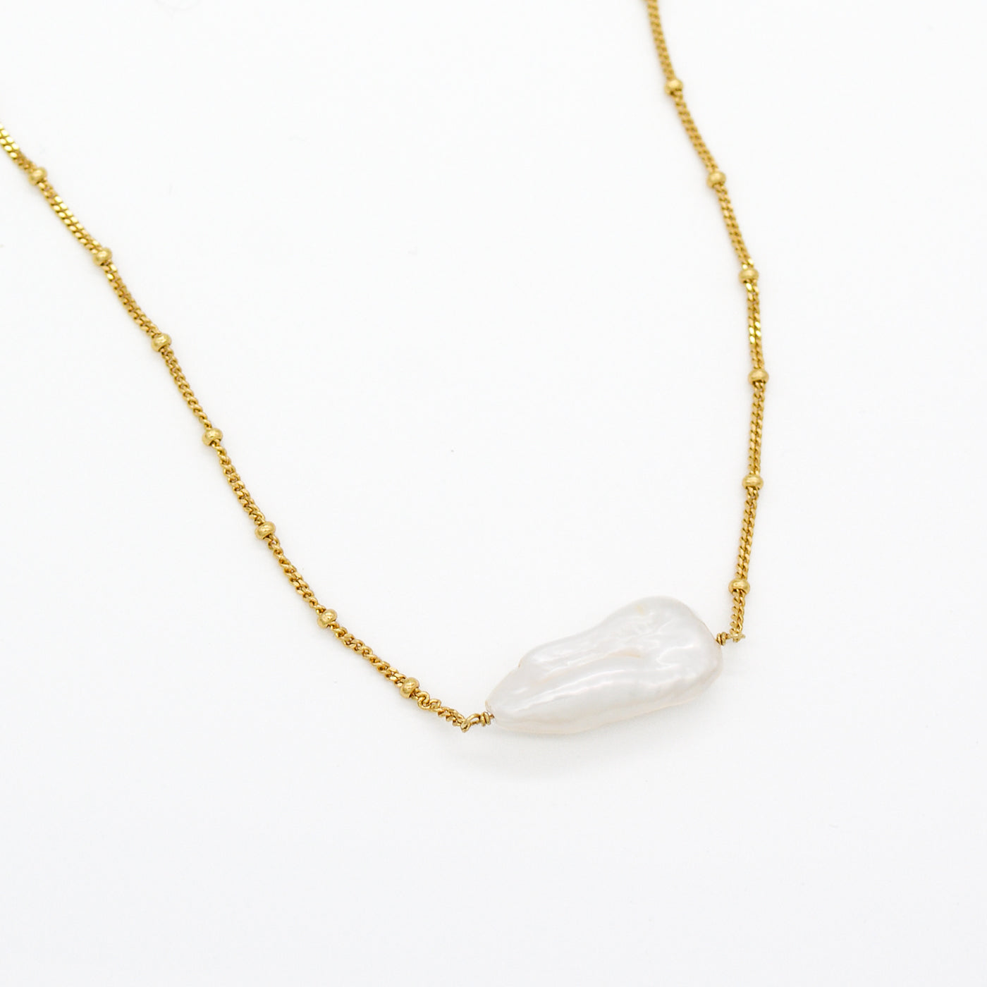Moorea Pearl Strand Choker