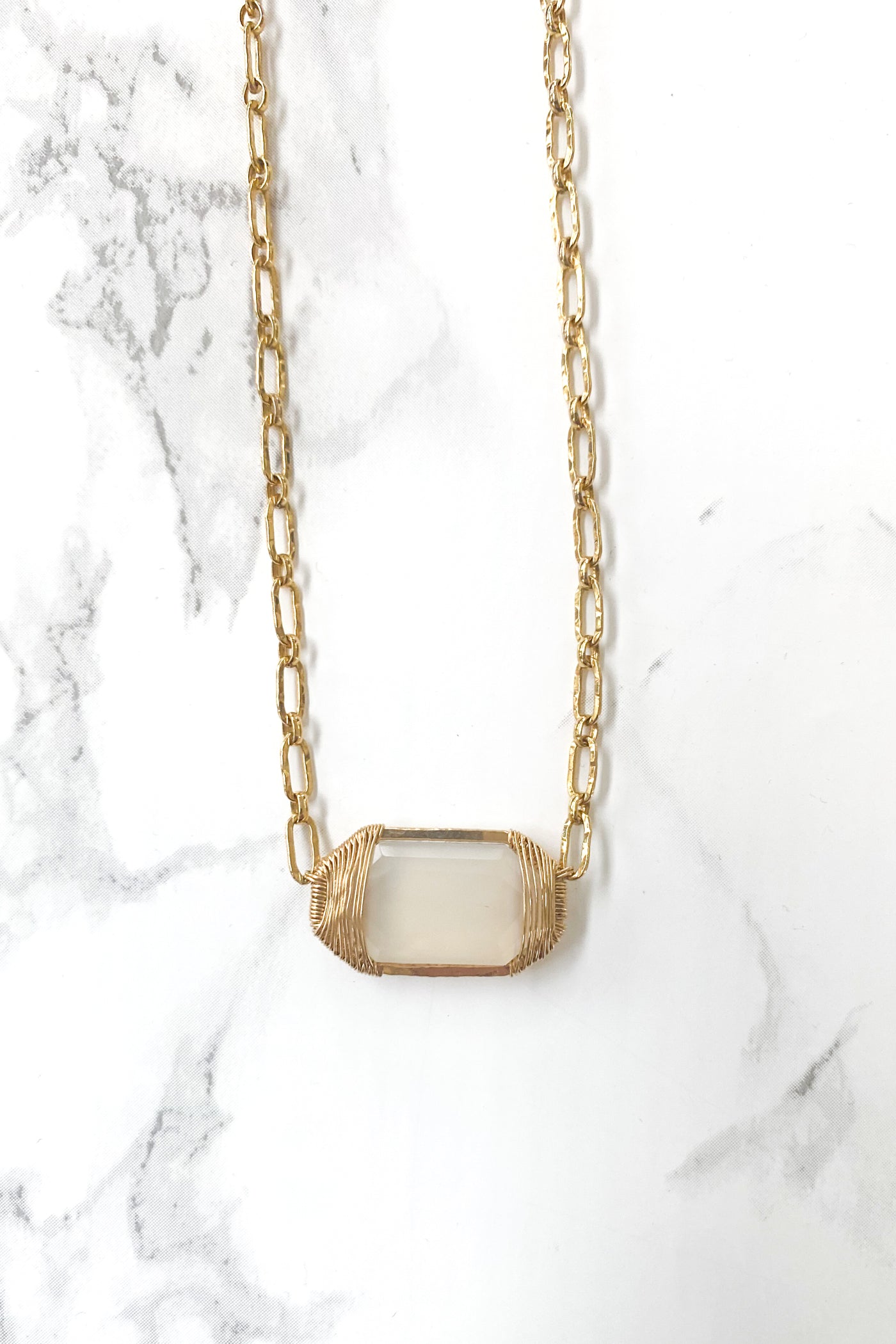 Chalcedony Rollo Chain Necklace