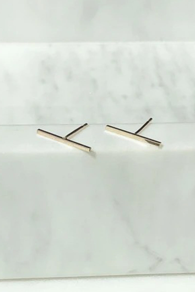 Barre Stud Earrings in Gold